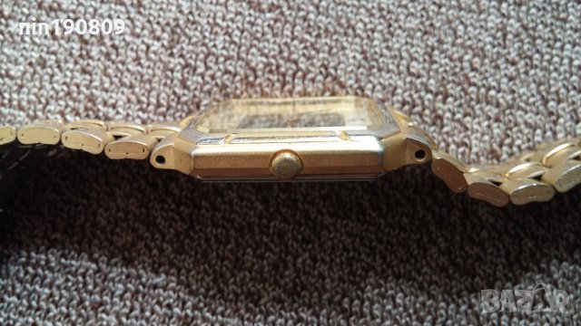 Часовник Valentino от 70-те, снимка 7 - Други - 22067022