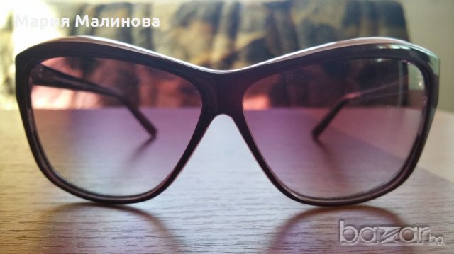 Дамски слънчеви очила  Benetton, снимка 1 - Слънчеви и диоптрични очила - 20344369