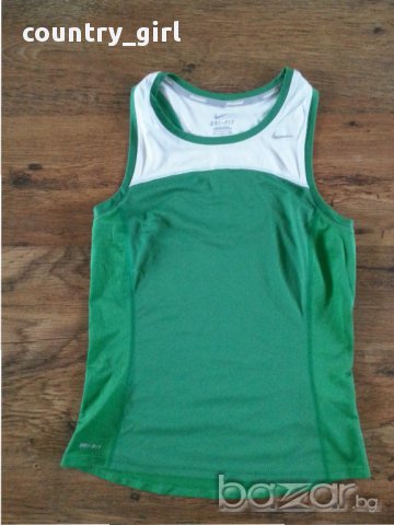 Nike Dri-Fit - страхотен дамски потник, снимка 7 - Потници - 18339340