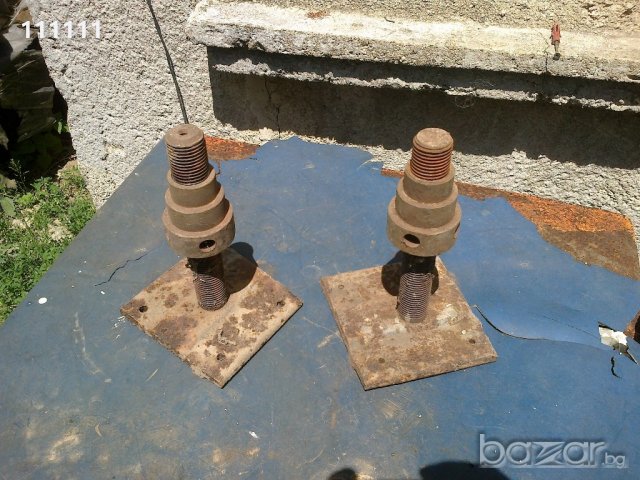 Винтове приспособления , снимка 2 - Резервни части за машини - 18549541