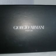 Нова чанта/клъч кадифе Giorgio Armani Velvet Black Wristlet оригинал, снимка 12 - Чанти - 12744741