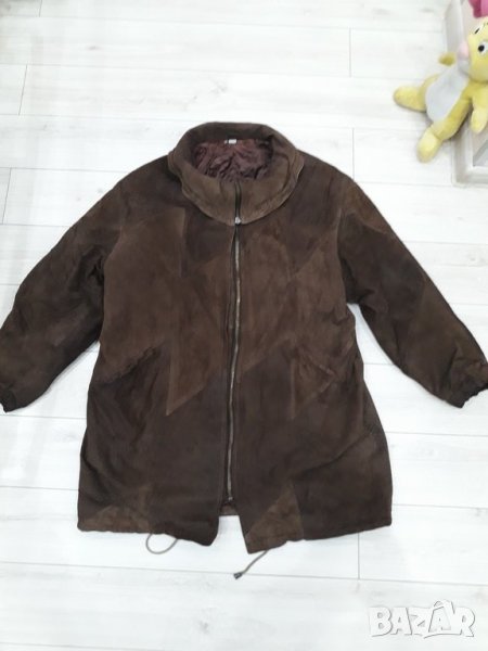 Продавам дамско кафяво яке от велур Miss Astor, снимка 1
