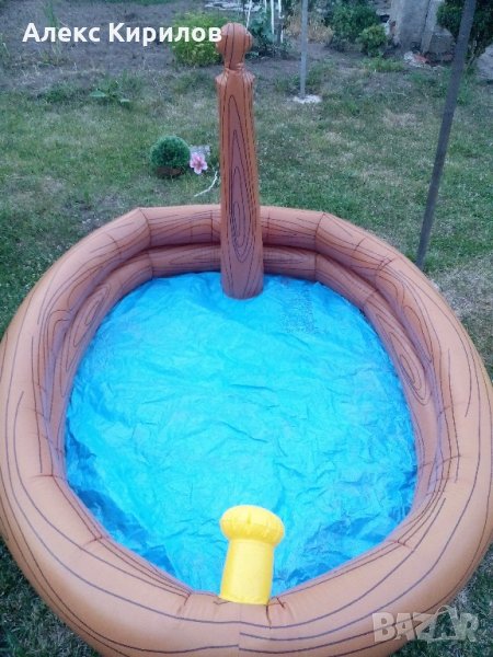 Лодка-басейн, снимка 1