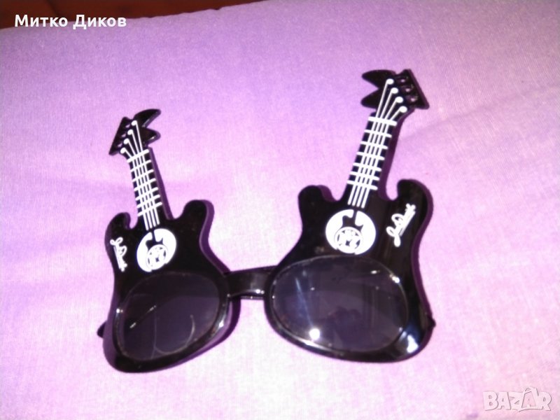 Слънчеви очила форма китара Джак Даниел нови UV, снимка 1