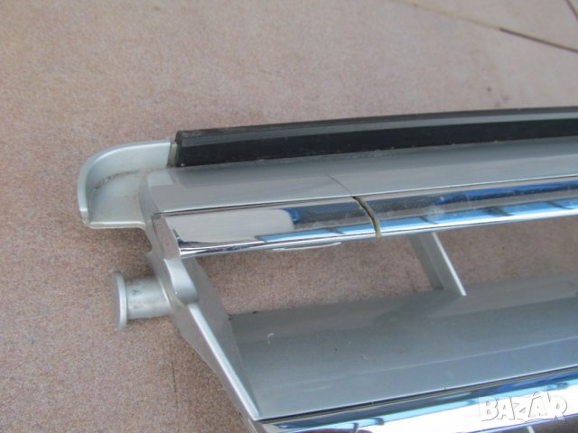 оригинална решетка за мерцедес C204 ...2011 god., снимка 4 - Части - 24522294