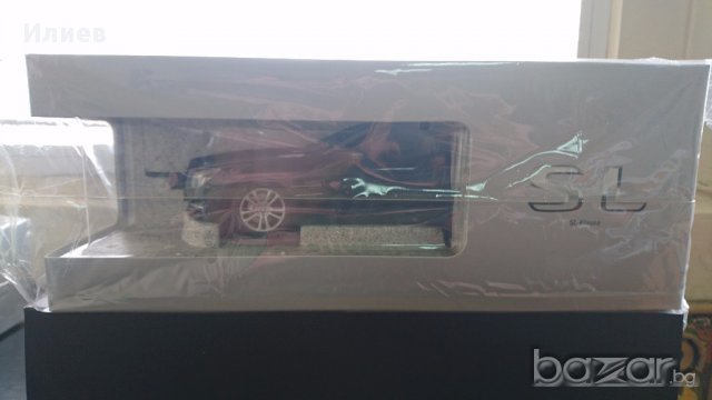 B66960107,умален модел die-cast Mercedes-Benz SL R231,1:18, снимка 2 - Колекции - 16338176