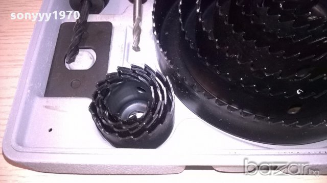 Нов голям-Комплект от 16 бр фрези и свредла в куфар, снимка 6 - Други инструменти - 17101898