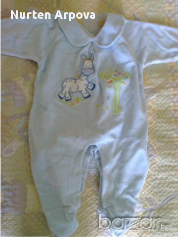 плюшен гащеризон, снимка 2 - Бебешки гащеризони - 13408268