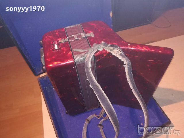 weltmeister-марков акордеон с куфар-50х48х25см-внос швеицария, снимка 18 - Акордеони - 20959096