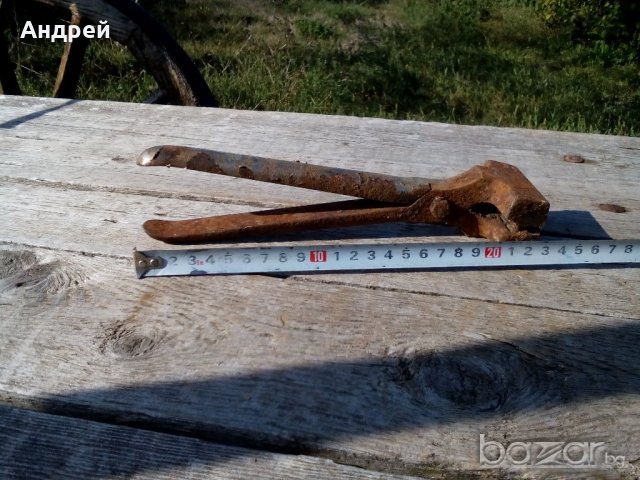 Стари клещи, снимка 3 - Антикварни и старинни предмети - 19505572