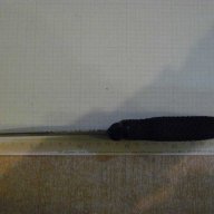Нож тип "Рамбо" с гумени чирени, снимка 6 - Други ценни предмети - 9603841