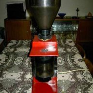 Кафемашина професионална и кафемелачка, снимка 3 - Кафе машини - 13613912