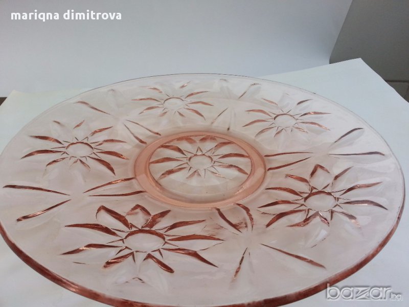 голямо плато розово стъкло масивно гравирано стъкло, снимка 1