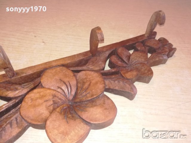 дървена закачалка с дърворезба-внос швеицария-42х13х8см, снимка 10 - Колекции - 20971433