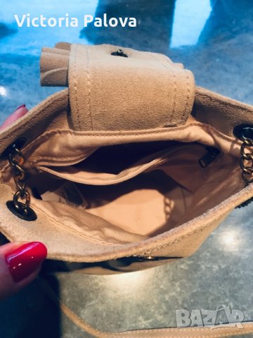 Малка кипра чантичка,ест велур, снимка 7 - Чанти - 24287740