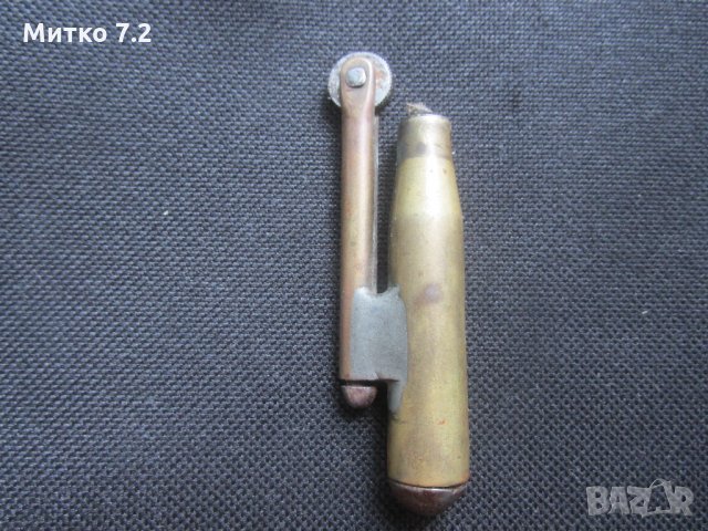 Стара военна запалка, снимка 2 - Други ценни предмети - 24564647