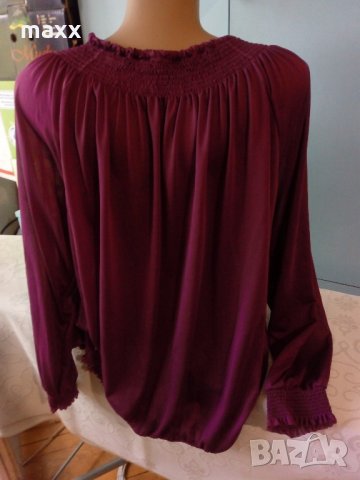 Червена блуза с дълъг ръкав , снимка 2 - Блузи с дълъг ръкав и пуловери - 22079634