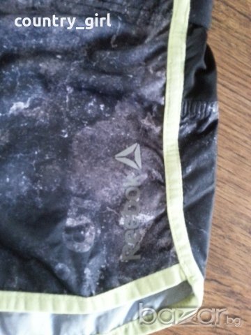 Reebok - страхотни дамски къси панталонки, снимка 3 - Къси панталони и бермуди - 18428787