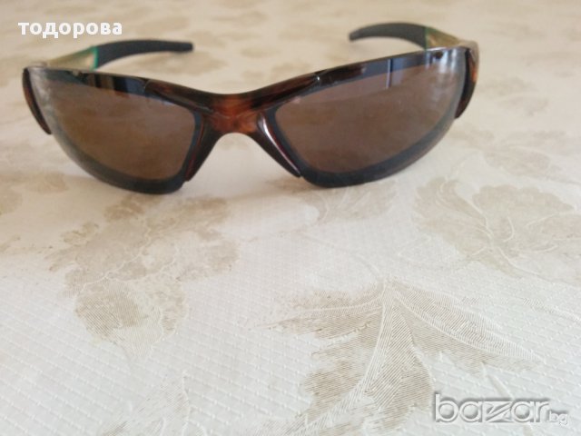 очила слънчеви