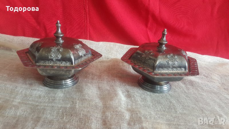 Чифт посребрени съдове., снимка 1