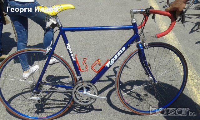 шосеен велосипед Росин - синьо,жълто и червено