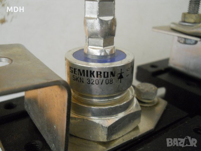 SKN 320/08 и SKT 300/12c, снимка 2 - Друга електроника - 22312428