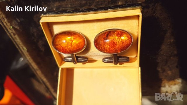 Кехлибарени копчета за ръкавели, снимка 2 - Антикварни и старинни предмети - 25108392