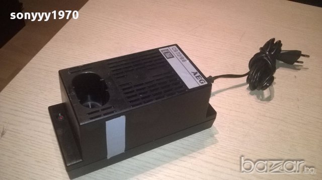 Aeg-зарядно за батерии на марката-внос швеицария, снимка 3 - Други инструменти - 15452357