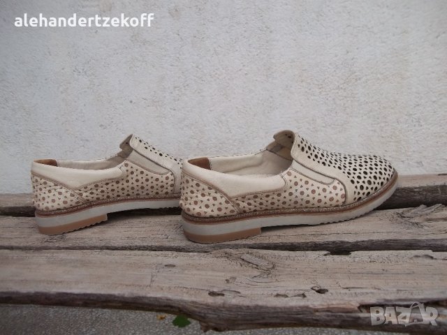 Дамски резани обувки от естествена кожа 