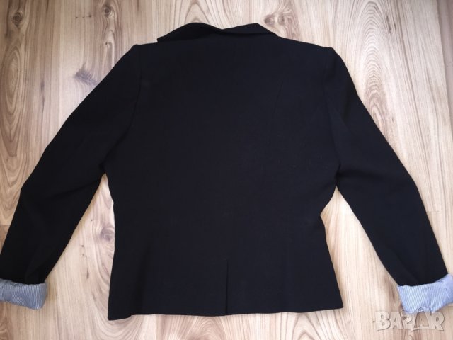 Дамско сако BERSHKA оригинал, size L, черно с цикламен хастар , НОВО!!, снимка 8 - Сака - 11070978