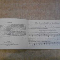 Книга "Der Gitarrenlehrer - Teil I - Walter Götze" - 68 стр., снимка 2 - Специализирана литература - 15942734