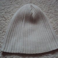 Детска оригнална шапка на Долче и Габана, снимка 2 - Шапки, шалове и ръкавици - 19805191