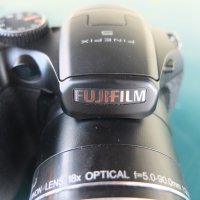 Продавам fujifilm, снимка 3 - Фотоапарати - 24688524