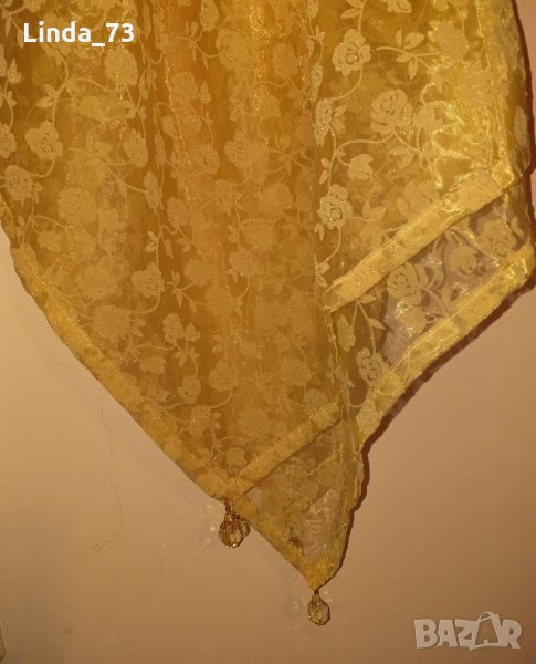 Покривка за маса-/голяма/-органза,цвят-жълта-златиста. Закупена от Холандия., снимка 1