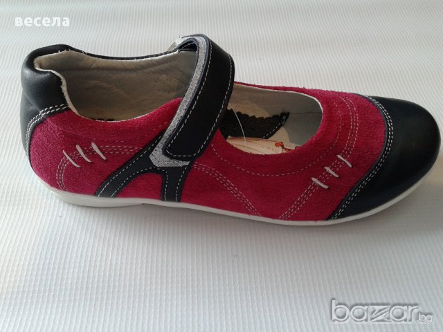 Детски обувки за момиче от естествена кожа с лепенка, елегантни, снимка 1 - Детски маратонки - 9725883