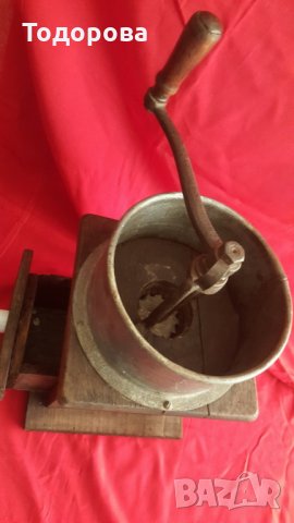 Старинна професионална кръчмарска мелница за кафе, снимка 5 - Антикварни и старинни предмети - 24881498
