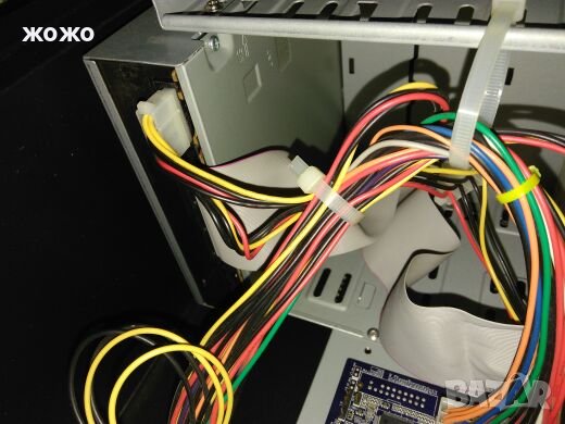 Компютър за ремонт или части, снимка 10 - Работни компютри - 24832949