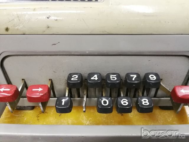 Стар калкулатор Facit, снимка 2 - Антикварни и старинни предмети - 20894965