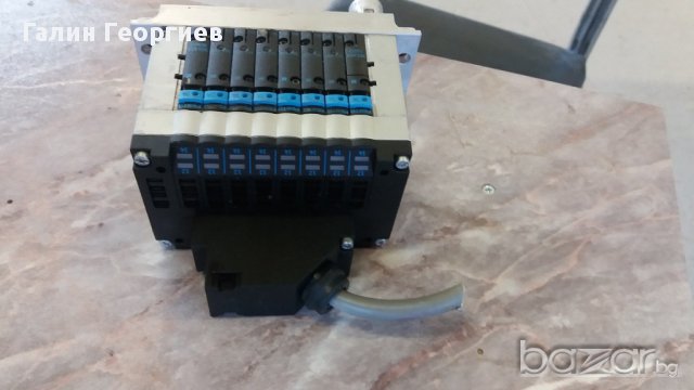 Festo CPV10 пневматичен блок, снимка 3 - Други машини и части - 15903455