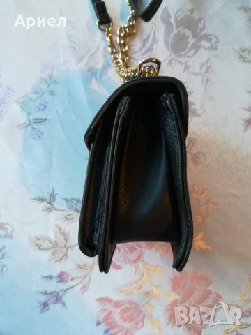 Малка дамска чанта, снимка 7 - Чанти - 25523447