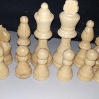 Дървени фигури за шах...средни, снимка 1 - Други спортове - 24447598