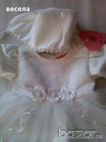 Бяла Детска рокля с къс ръкав , пола с тюл и шапка , официална, цвят-бял, снимка 5 - Бебешки рокли - 11522020