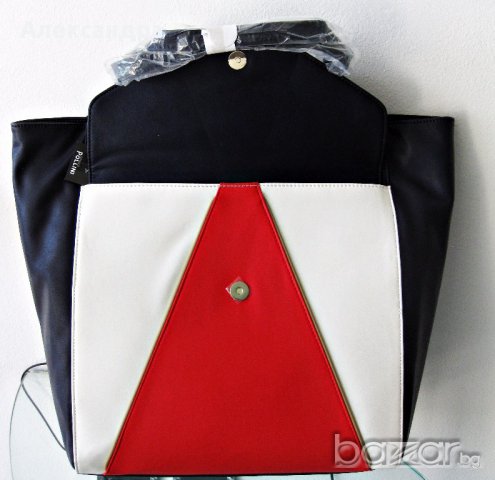 Елегантна нова италианска чанта POLLINI , снимка 8 - Чанти - 12876233