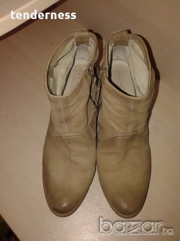 Оригинални дамски боти от естествена кожа, снимка 7 - Дамски боти - 16474724