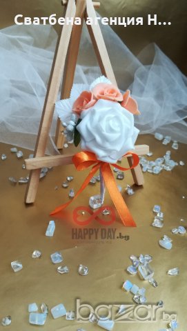 Сватбена бутониера за ревер Корина