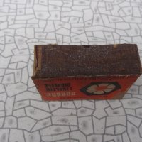 Табакера, метална кутия, стара и дървен кибрит, снимка 7 - Антикварни и старинни предмети - 20875369