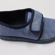 Български пантофи в светло синьо, снимка 2 - Бебешки обувки - 17611388