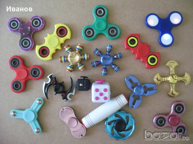 Спинър Мокуру Куб-3 вида Spinner MOKURU Cube