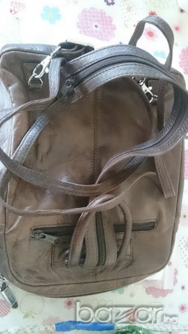 чанта естествена кожа тип раничка, снимка 4 - Спортна екипировка - 19610227