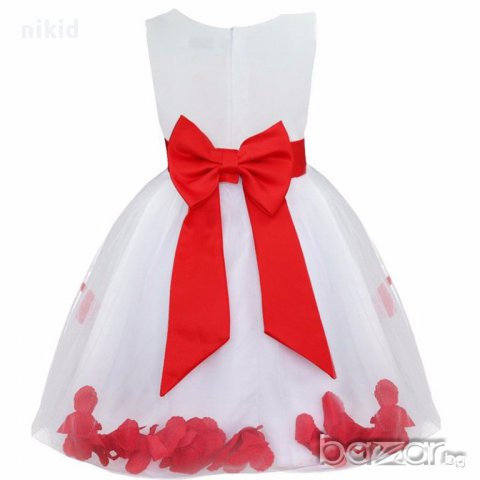 детска дълга  бяла официална рокля с червени листенца роза и коланче, снимка 2 - Детски рокли и поли - 16300506